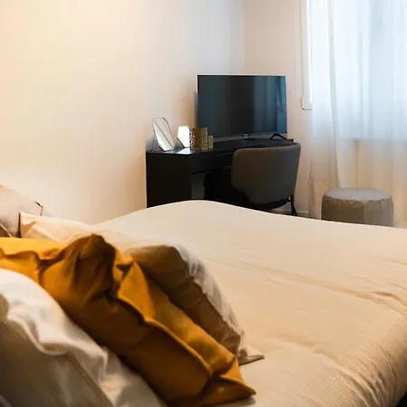 Zamora Suites Central 아파트