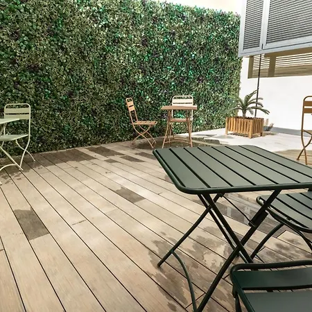 Zamora Suites Central 아파트 사모라