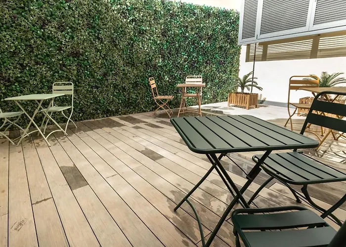 Zamora Suites Central 아파트 사모라